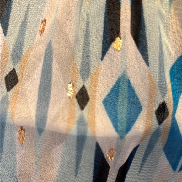 White House Black Market Blue Geometric Off/On-Shoulder Blouse S - Picture 4 of 9